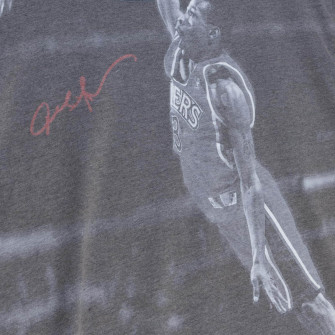 M&N NBA Philadelphia 76ers Allen Iverson Above the Rim T-Shirt ''Grey''